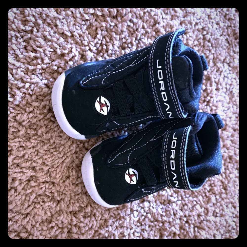 Boys Nike Jordan sneaker 3C